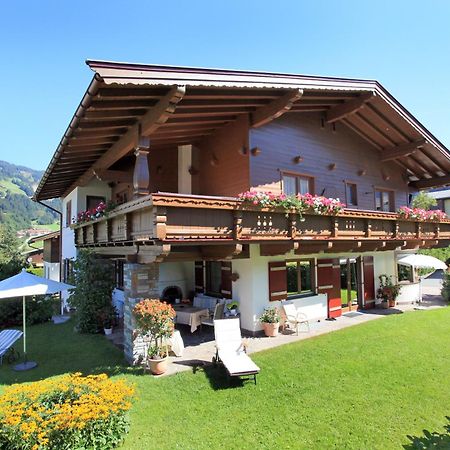 Landhaus Bachler Brixen im Thale Exterior foto